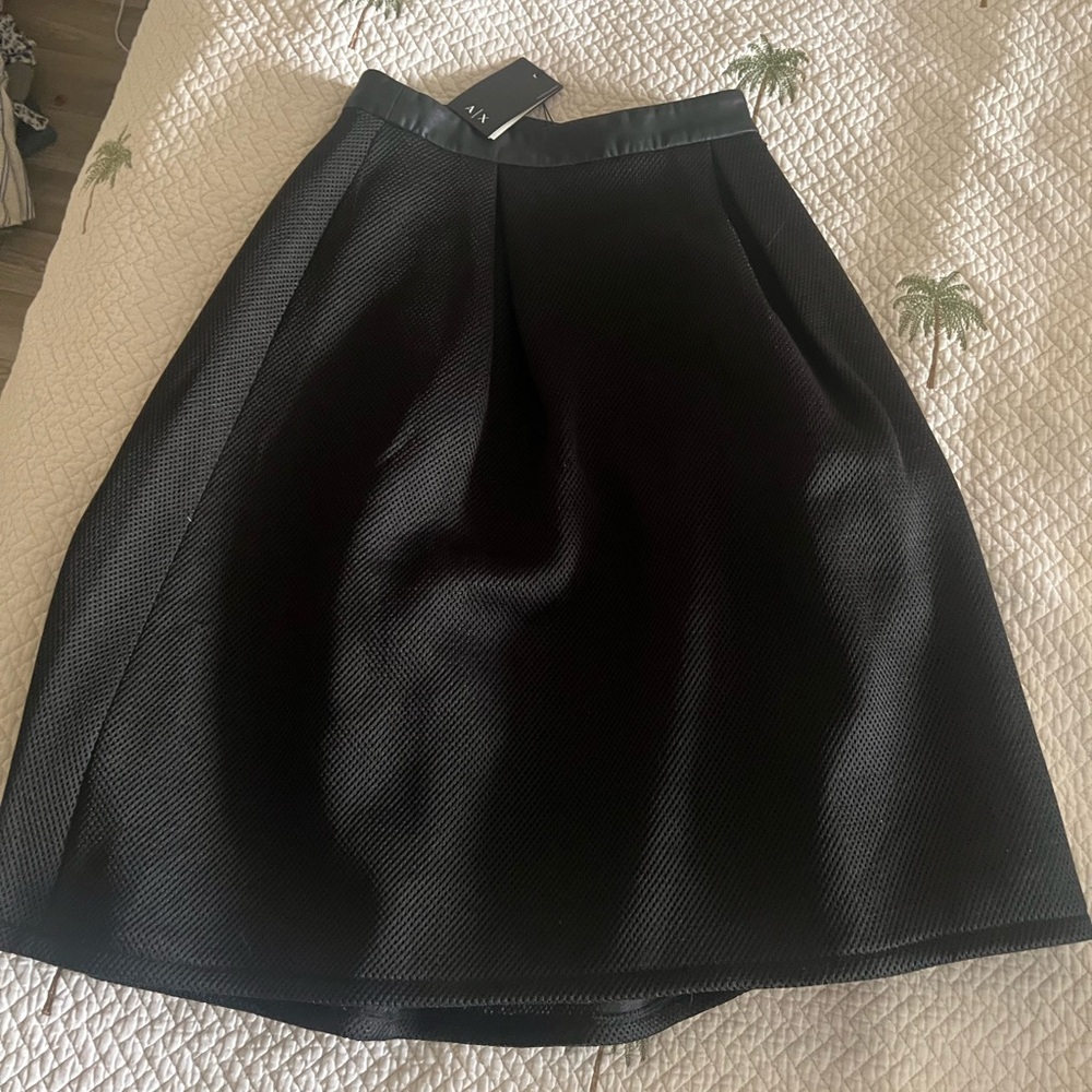 Armani Exchange Black and White A-Line Pleated Skirt